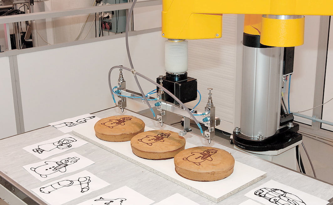 Products snowmen cakes heated systems